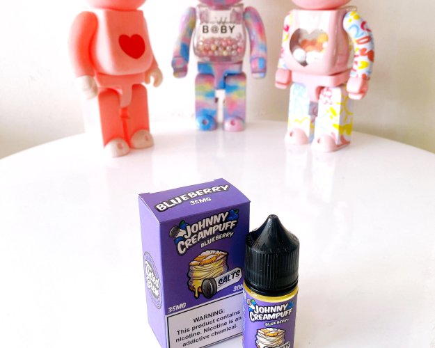 Johnny  CreamPuff Saltnic Blueberry (Bánh Su Kem Việt Quất) 30ml